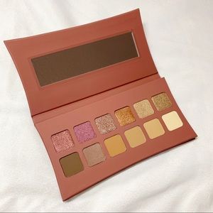 ILLAMASQUA Unveiled Artistry Eyeshadow Palette